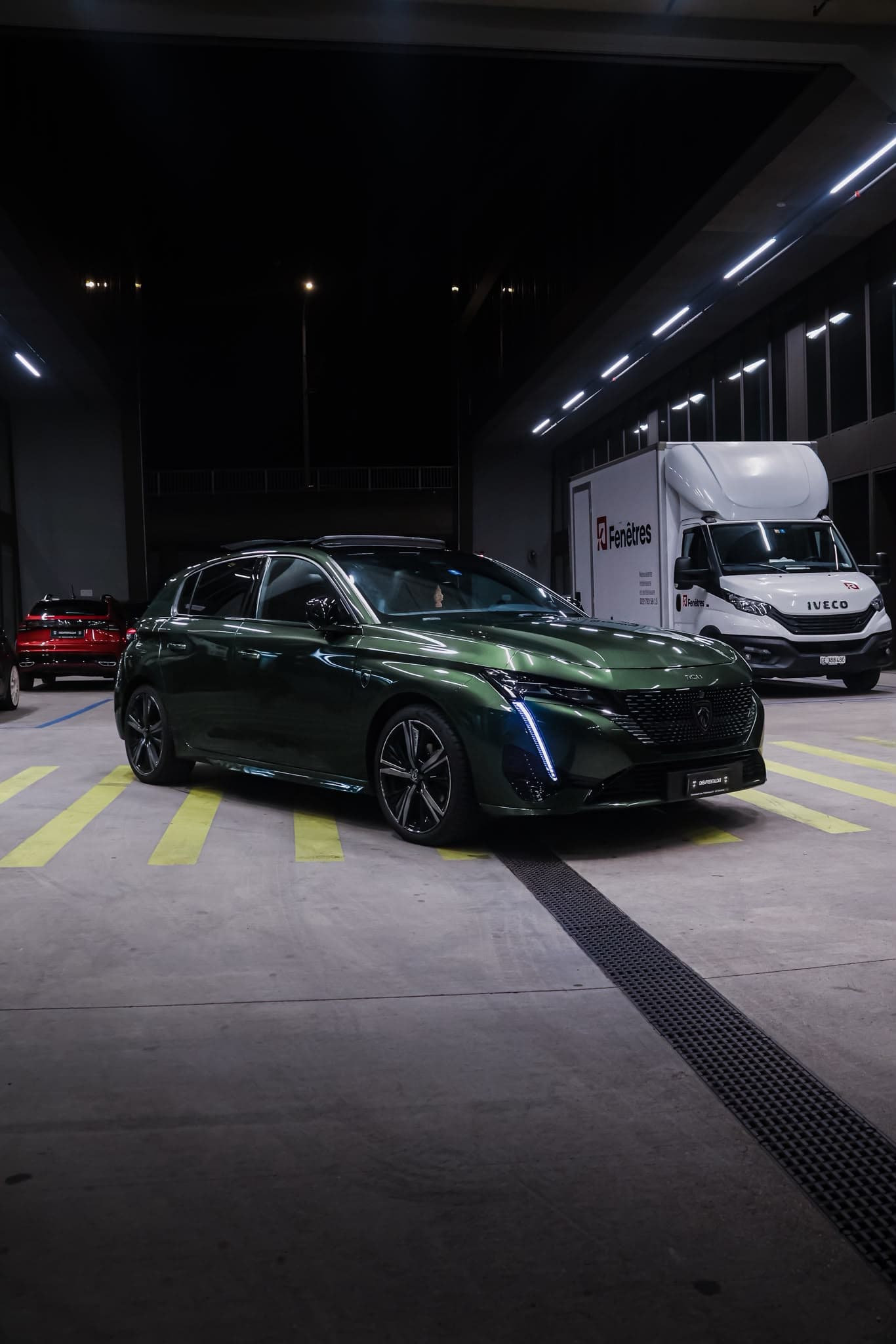 Location Peugeot 308 GT à Genève — CheapRentalCar